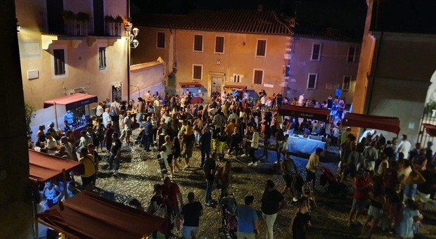 Otricoli, torna Vinotricolando: il centro storico apre le porte alla tradizione gastronomica e all'arte