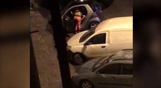 Napoli choc, degrado senza fine: «Sesso in strada, non possiamo più affacciarci alle finestre»
