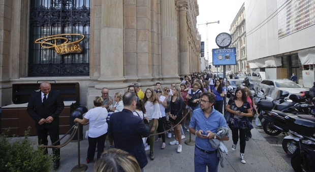 Salvini contro Starbucks: «Due ore di fila per un caffè? Nemmeno se mi pagano»
