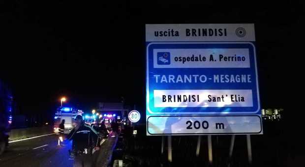 Grave scontro alle porte di Brindisi: 5 feriti