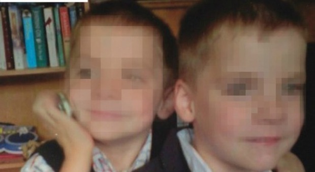 Bimbo muore a 9 anni in un incidente d'auto: il fratellino gemello aveva 'sentito' il pericolo