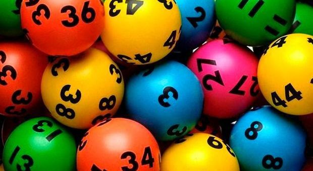 Estrazioni di Lotto e 10eLotto, 8 gennaio 2018: i numeri vincenti. Superenalotto, nessun 6: jackpot sale a 82,6 milioni