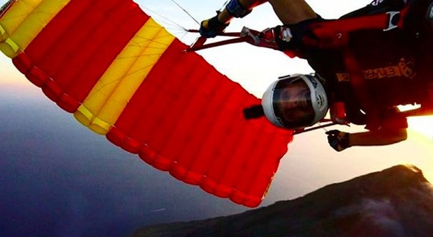 In volo sulle bocche attive dello Stromboli, il video del team EtnaFalcons è spettacolare