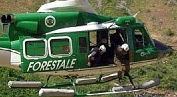 Rieti, un elicottero della Forestale salva escursionista che si era persa sul Vettore Una reatina di 40 anni