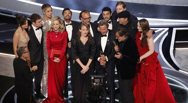 Oscar senza Zelensky: “Coda” è il miglior film, Sorrentino sconfitto. Jessica Chastain miglior attrice. TUTTI I PREMI