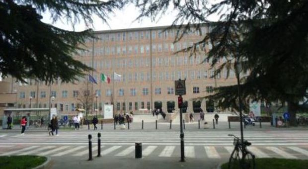 Reggio Emilia, uomo di 33 anni muore dopo visita dal medico di famiglia