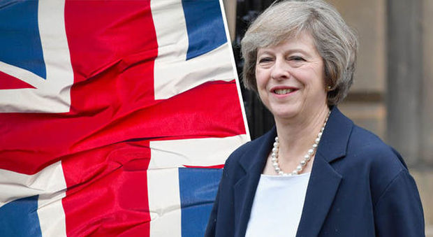 Gran Bretagna, la premier May: «Via alla Brexit entro marzo 2017»