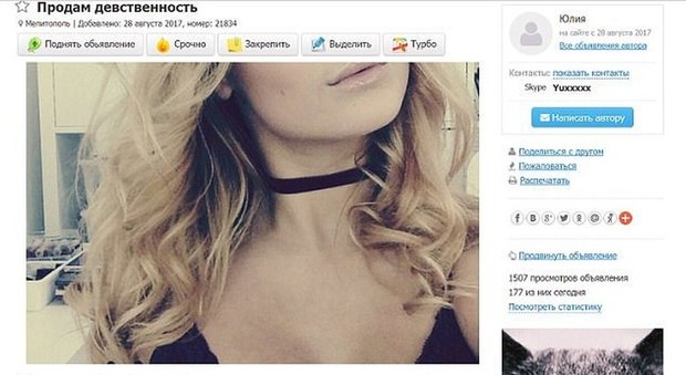 Ucraina, 18enne vende la verginità per 1.600 euro e pubblica l'annuncio su un giornale: «Meglio così che ubriaca a una festa»
