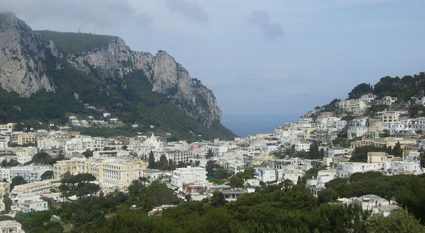 Capri, controlli sulle residenze di comodo: 2mila nel mirino