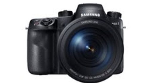 Un'immagine della fotocamera NX1, nuova ammiraglia Samsung