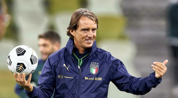 Mancini: «Zaniolo? Non possiamo rischiare se non è pronto. Speriamo di fare l'Euro con il pubblico»
