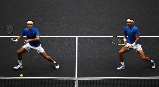 Federer su Twitter: «Potrei abituarmi a giocare in doppio con Nadal». E sui social scoppia il delirio