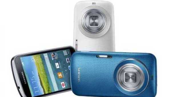 Annunciato in rete il Samsung Galaxy K Zoom, il nuovo camera phone sud coreano