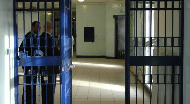 Ascoli, muore in carcere uno dei detenuti trasferiti dopo la rivolta di Modena