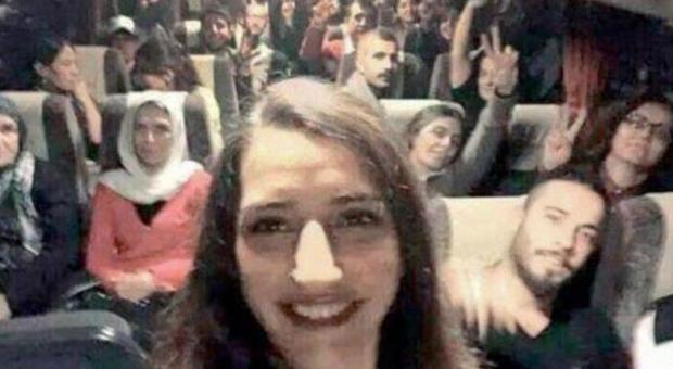 Strage di Ankara, l'ultimo selfie dei giovani pacifisti
