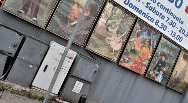 Cinema chiusi, il multisala espone manifesti di opere d'arte