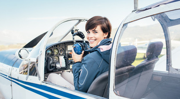 L'Aeronautica Usa abbassa l'altezza minima per i piloti per favorire l'ingresso di più donne