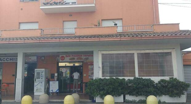 Maxi-fuga di gas a Piediripa. La titolare della pizzeria Tamaya: «Mancato incasso e cibo buttato. Chiederemo di essere risarciti»
