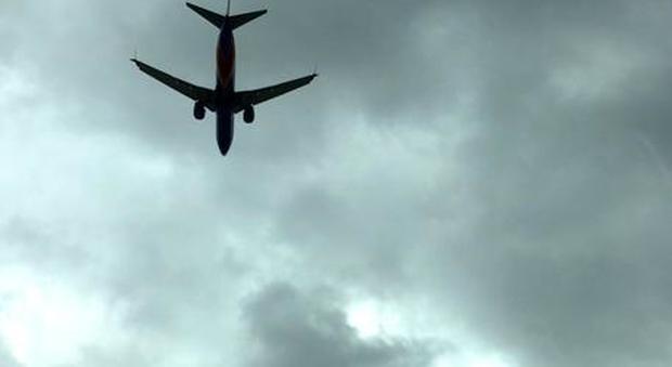 Delta Airlines dovrà pagare una multa di 50.000 dollari per aver espulso tre passeggeri musulmani dai suoi voli