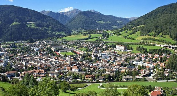 Alto Adige, agli italiani non residenti sarà vietato acquistare la seconda casa