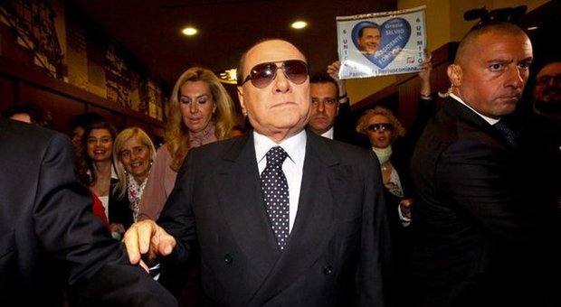 Berlusconi, il disgelo dell'uveite: «Mi chiamano tanti amici che sono nel partito di Alfano»