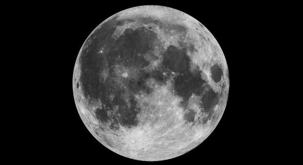 Luna piena "Fragola" in arrivo, il 17 giugno lo spettacolo in cielo da non perdere: perché si chiama così (Nasa)