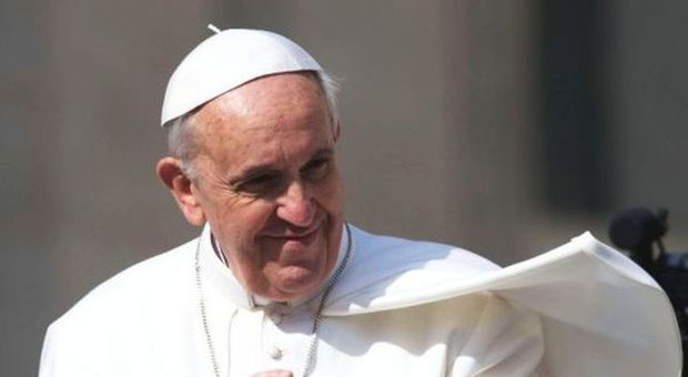 Papa Francesco: «Musulmani fratelli, educare al rispetto le nuove generazioni»