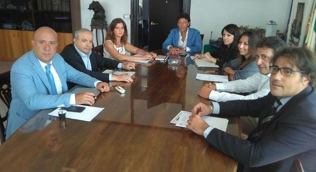 Il doppio incarico di Cuomo: sindaco di Portici, ma non perderà la pensione da parlamentare
