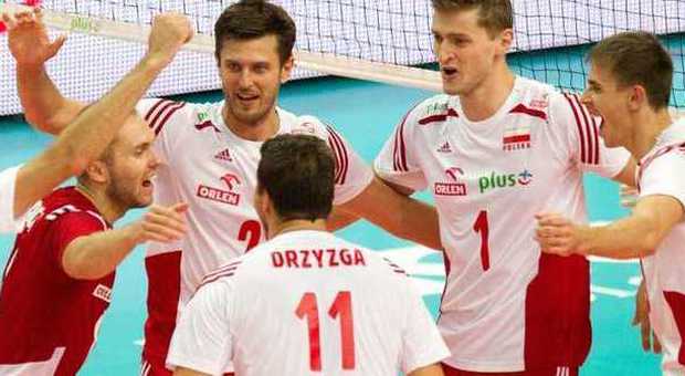 Volley, la Polonia vince l'oro in finale battuto 3-1 il Brasile