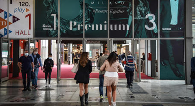 Fiera Milano, dal 13 al 15 marzo fashion e accessori diventano protagonsiti (Foto: Ansa)