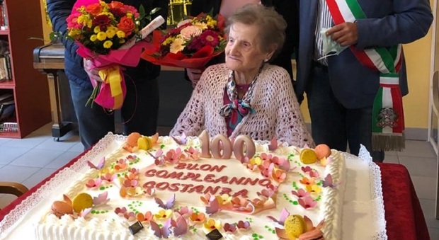 Record a Gaiarine. Da sessant'anni in casa di riposo, Costanza Dal Cin festeggia il secolo di vita
