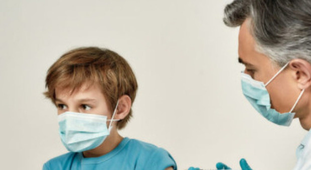 Vaccini dai pediatri, nel Lazio si parte il 15 giugno: mini-hub per i 12 e i 16 anni con Pfizer