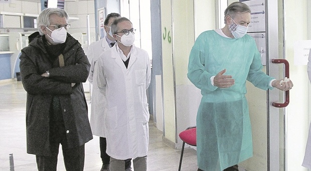 Fermo, sospiro di sollievo per l'ospedale Murri: calano i ricoverati Covid e riparte la Chirurgia