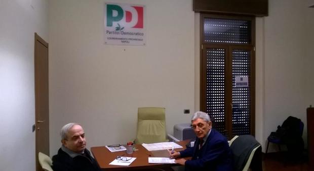 Primarie, Bassolino annuncia: «Ho consegnato le firme e firmato la candidatura»