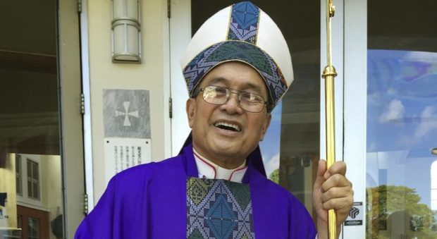 Pedofilia, per l'arcivescovo di Guam una condanna a metà: niente riduzione allo stato laicale