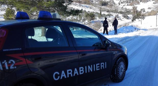 Bimbo disabile si perde sotto la neve, lo salva un carabiniere