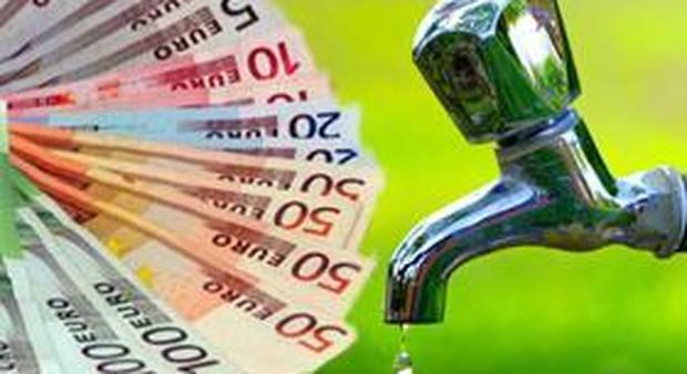 Bollette acqua da 6 a 10mila euro al ritorno dalle vacanze: sotto choc