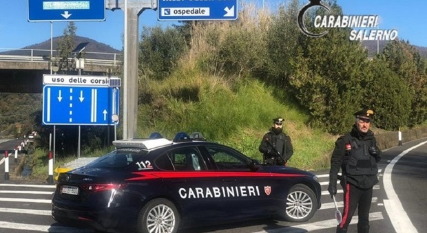Carabinieri a Salerno