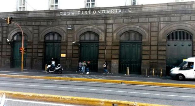 Napoli, pestaggi nella «cella zero»: la prima udienza il 1° marzo