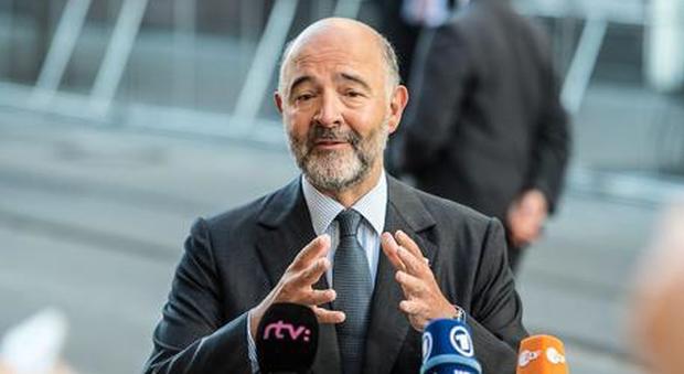 Moscovici apre sulla flessibilità «Se perde Renzi rischio populismi»