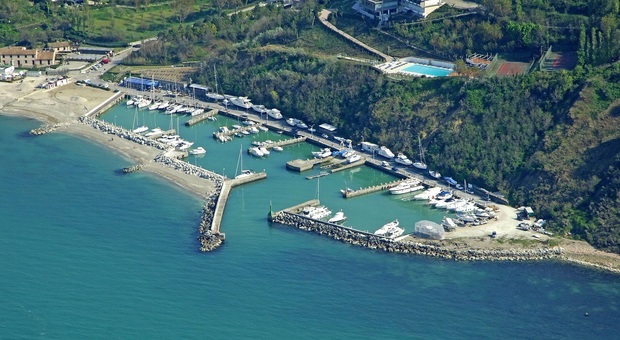 Il porto turistico di Vallugola, dove il campione Valentino Rossi ormeggia il suo yacht