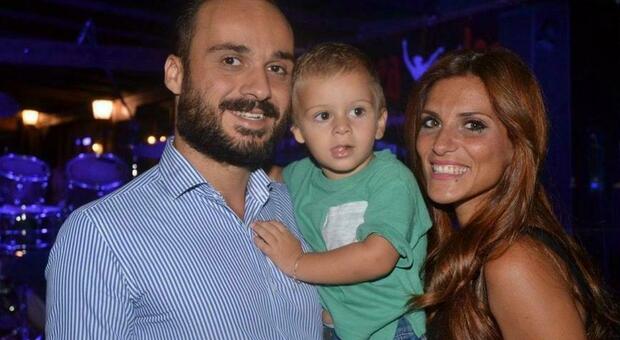 Napoli: raccolta fondi per Mattia, 3 anni, nato con una malattia all'orecchio