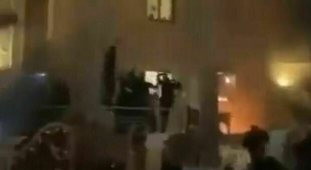 Rogo Corano, ambasciata Svezia a Baghdad assaltata e incendiata
