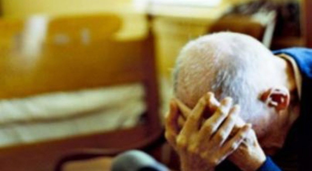 Anziano truffato: un finto postino gli ruba la pensione