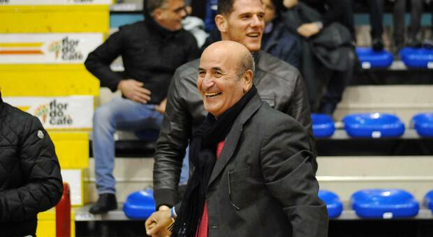 Basket in lutto, addio a Pietro Pallonetto ex grande arbitro: diresse 569 gare in A