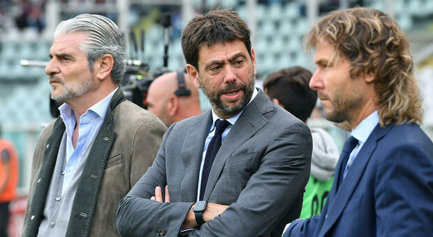 Juventus choc, si dimette tutto il cda: anche Agnelli lascia la carica di presidente