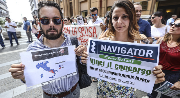 «De Luca firma», la protesta dei navigator della Campania arriva a Roma