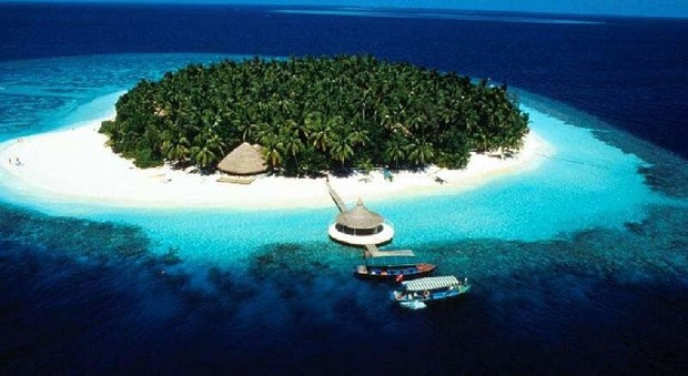 Pescara, hotel extralusso nell'atollo: scatta l'inchiesta per truffa