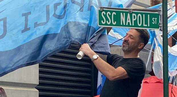 Ssc Napoli Street: a New York spunta l'insegna stradale