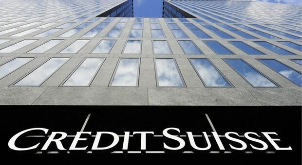 Credit Suisse lancia l'allarme sugli utili